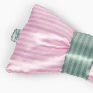 Alternative view of Antifaz de satén para dormir a rayas marca Bow Bliss