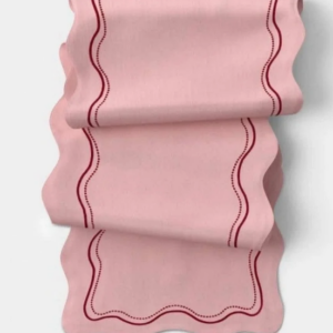 Camino de mesa festoneado bordado de 72" x 14" color rosa -Threshold