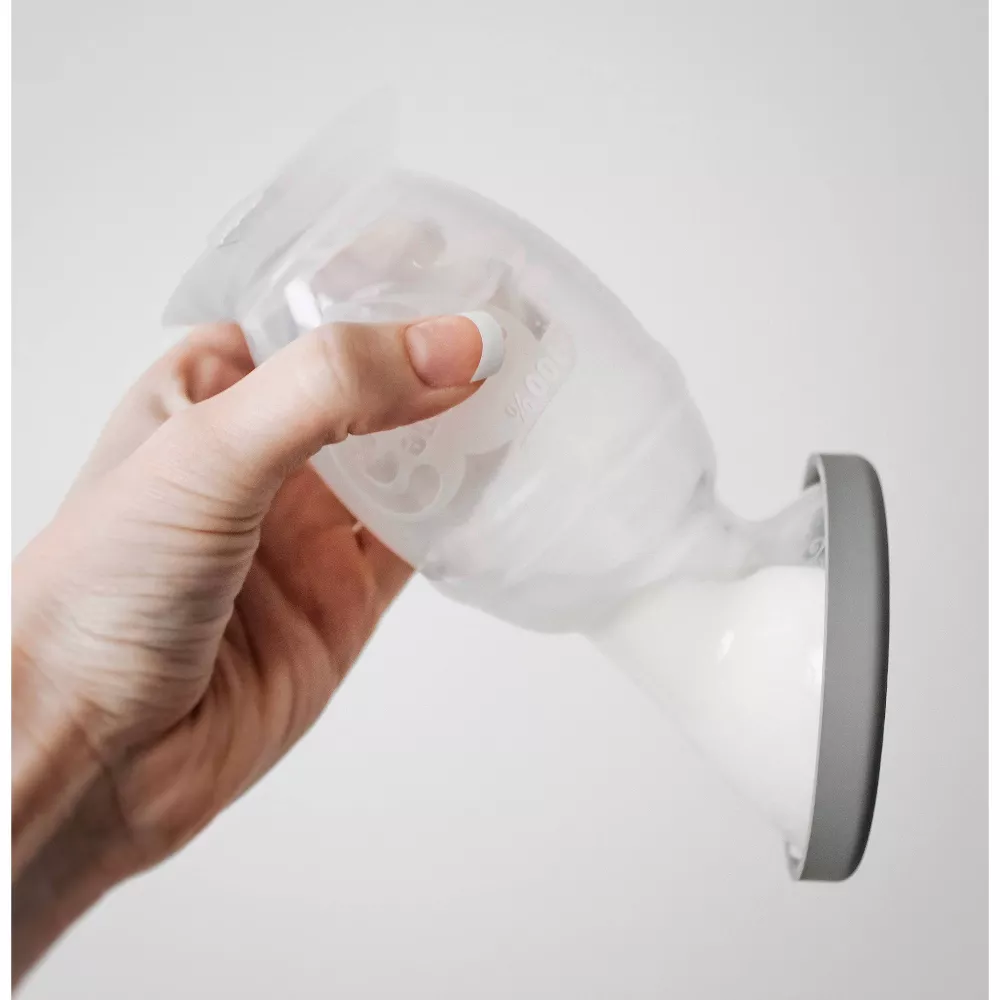 Extractor de leche con base de succión y tapa antifugas de148ml -Haakaa - Imagen 2