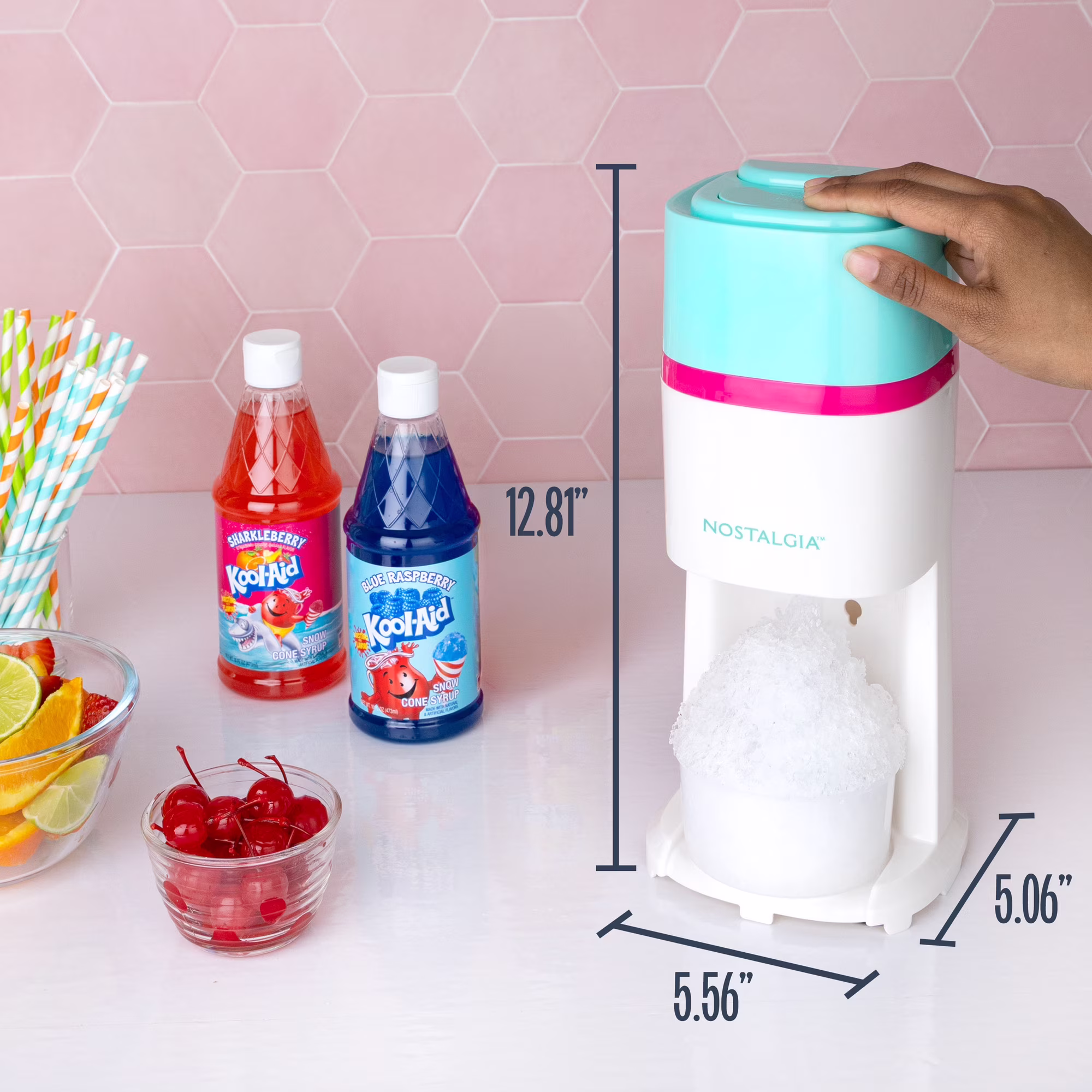 Maquina para hacer helados de 80 watts con molde y cono reutilizable -Nostalgia - Imagen 2