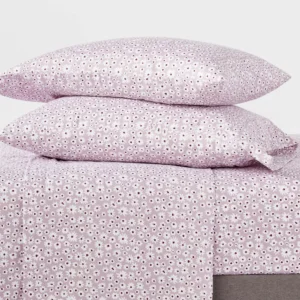 Juego de sábanas de 3 piezas tamaño Tween/XL con estampado de margaritas lila claro -Room Essentials
