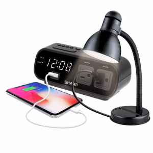 Alternative view of Reloj despertador digital con pantalla LED, puerto USB de 2 Amp y 2 tomacorrientes AC -SHARP