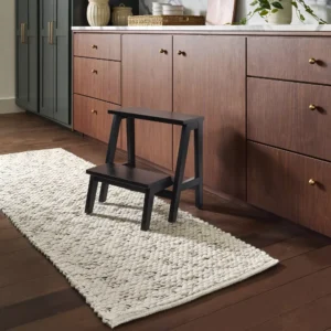 Alternative view of Taburete escalonado de 18 pulgadas, madera color negro - Hearth & Hand