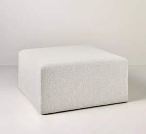 Mueble Otomano en tejido bouclé color avena -Hearth & Hand