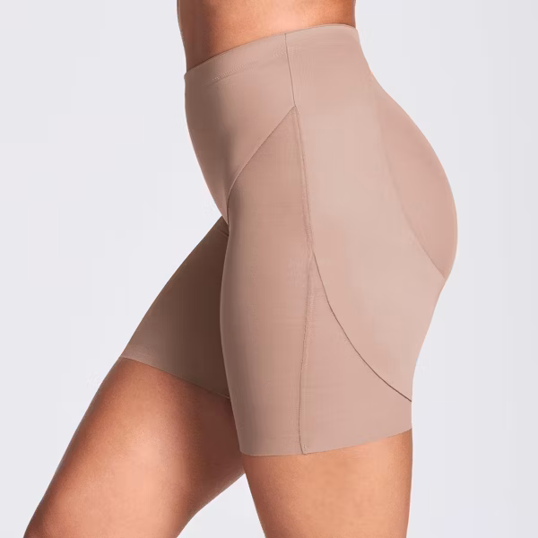 Short moldeador con efecto realce de glúteos y largo hasta el muslo -ASSETS by SPANX - Imagen 3